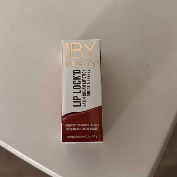 IBY BEAUTY
Lip Lock'd Satin Lipstick
SOCAL - Picture 2 of 2